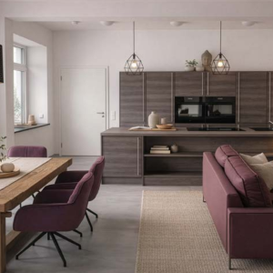 Offener Wohnbereich mit moderner Küche | Open Living Area with Modern Kitchen