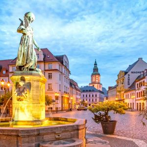 Schlegelbrunnen auf dem Obermarkt in Döbeln – Foto: Lutz Weidler | Schlegel Fountain at Obermarkt in Döbeln – Photo: Lutz Weidler