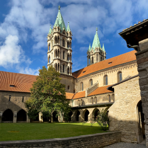 Merseburger Dom mit Kreuzgang und Türmen | Merseburg Cathedral with Cloister and Towers