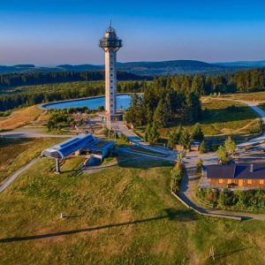 Aussichtsturm mit Panoramablick | Observation Tower with Panoramic View