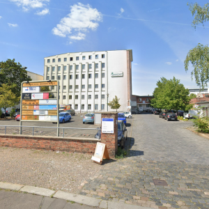 Das Businesscenter Lindenhof von außen | The exterior of the Businesscentre Lindenhof