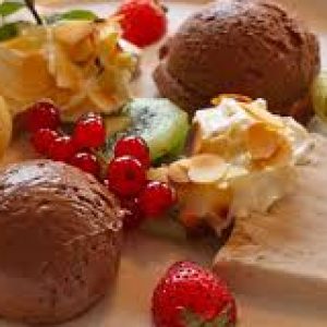 Feine Dessertvariation mit Schokolade | Fine Dessert Selection with Chocolate